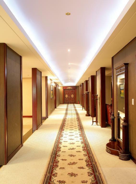 Sunjin Grand Hotel ウランバートル エクステリア 写真